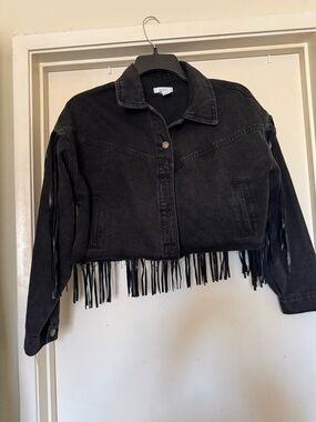 Forever 21 Black Cropped Denim Jacket with Fringe